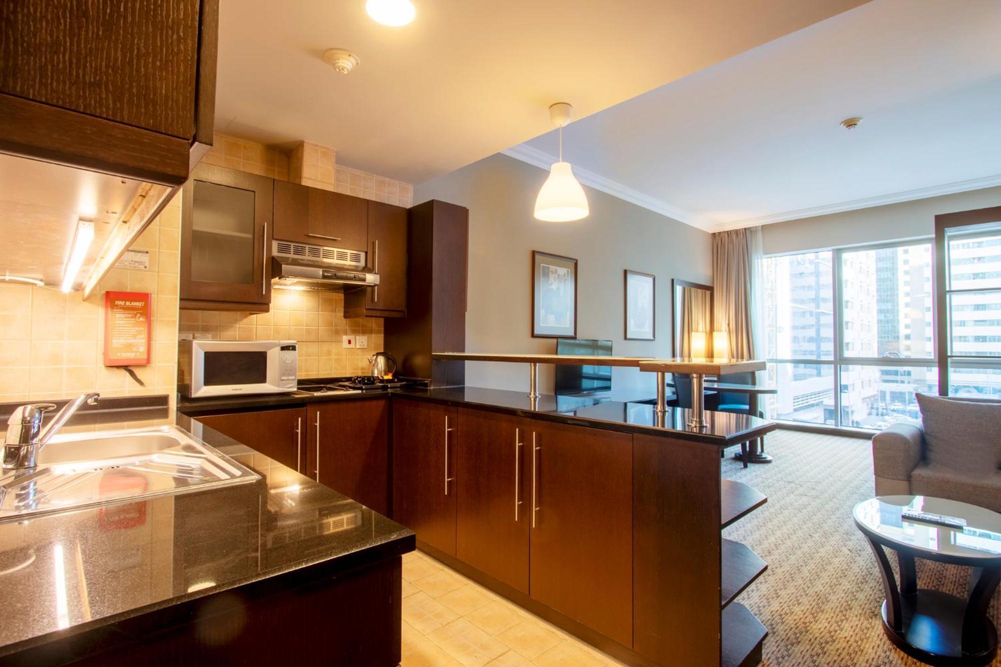 Al Manzel Hotel Apartments Abu Dhabi Luaran gambar